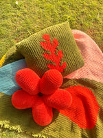 Bloom Sculpted Cushion